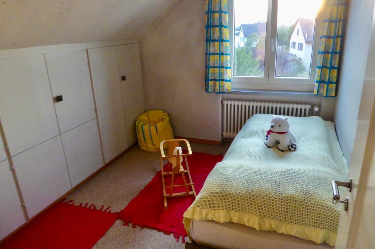 Guntli'S Family Guesthouse Andelfingen Extérieur photo