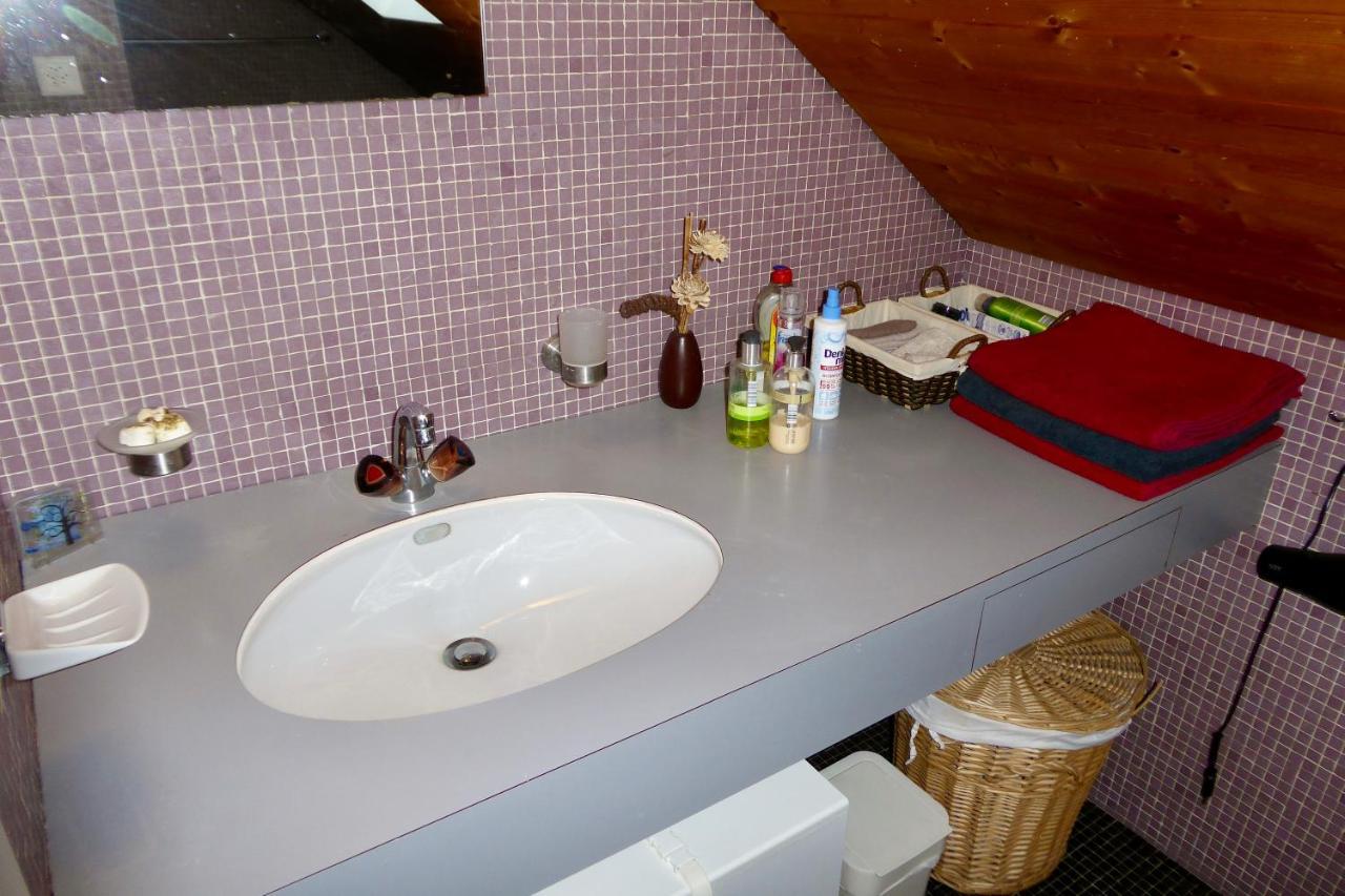 Guntli'S Family Guesthouse Andelfingen Extérieur photo